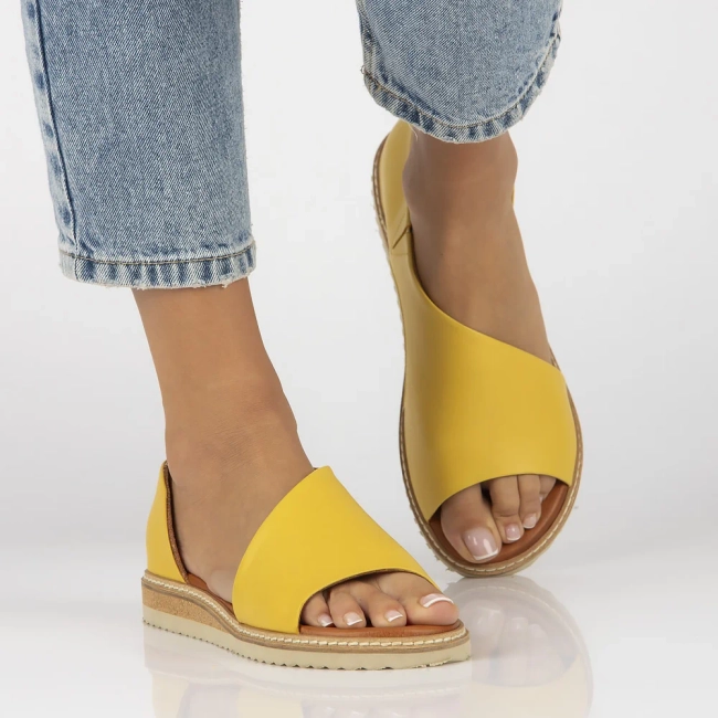 Leather sandals Artiker 46C1015 żółte