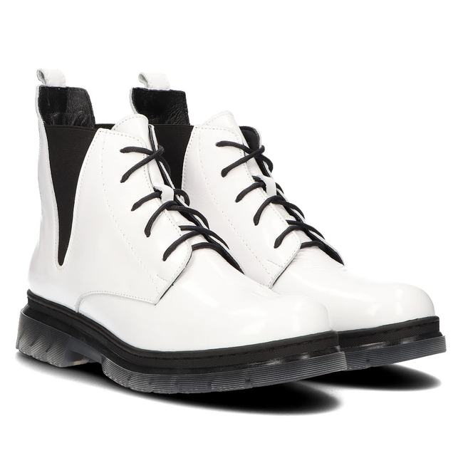 Leather ankle boots Filippo 60266 white lacquered