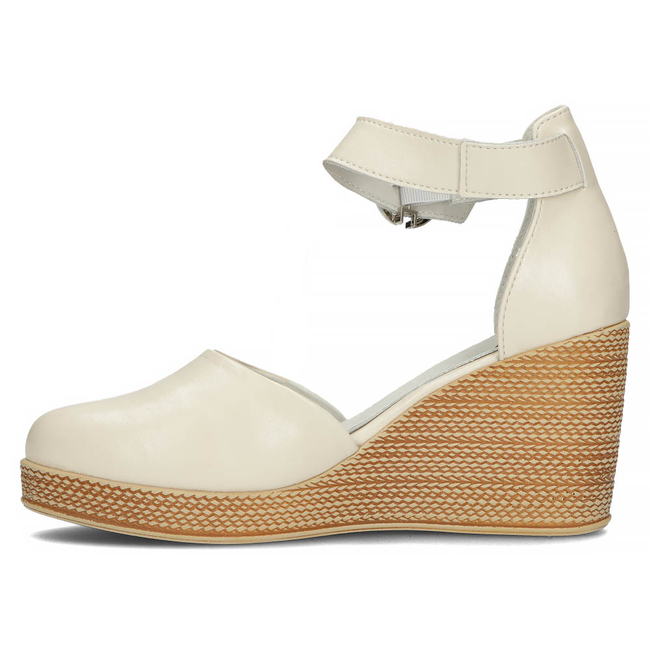 Leather sandals Filippo DP3519/22 BE beige