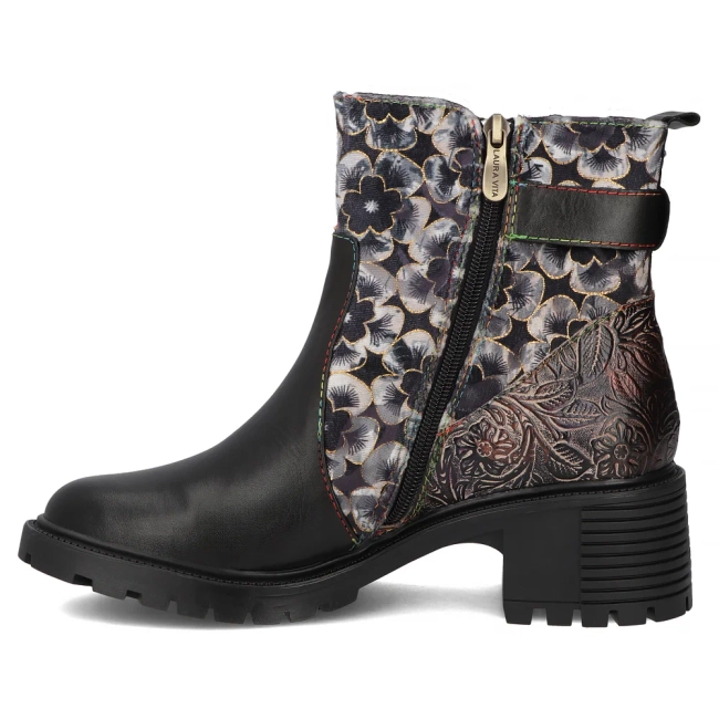 Leather ankle boots Laura Vita corineo 31 black