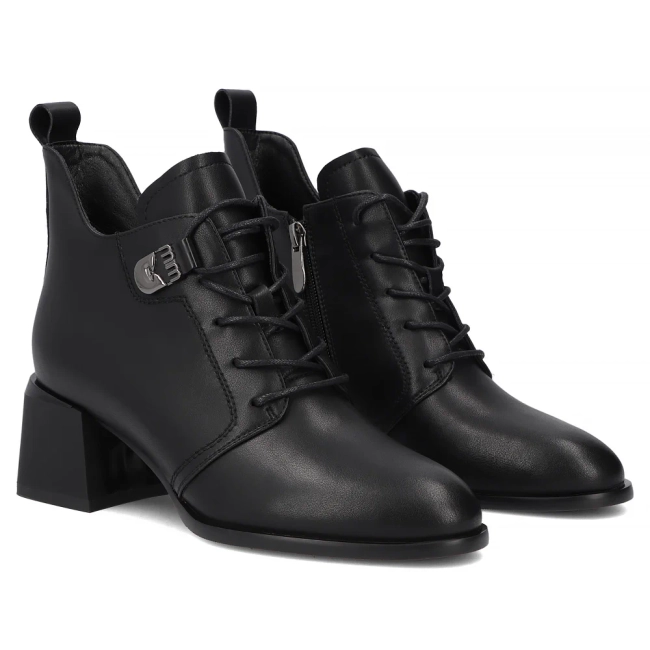 Leather ankle boots Filippo DBT8130/26 BK black