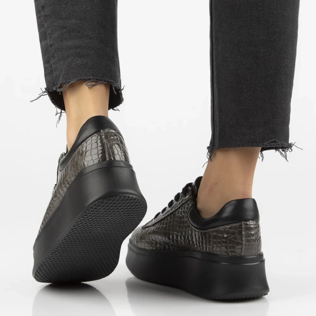 Leather sneakers Filippo DP7412/25 GR CR grey