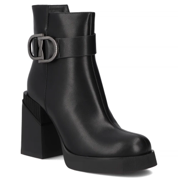 Skórzane botki na obcasie Filippo DBT7183/25 BK czarne