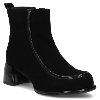 Skórzane botki na obcasie Filippo DBT8240/26 BK czarne