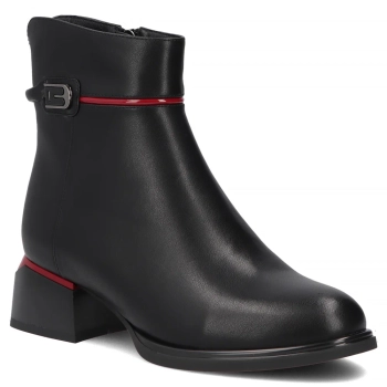 Skórzane botki na obcasie Filippo DBT8124/26 BK RD czarne