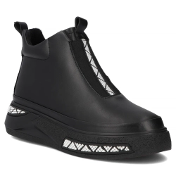 Skórzane botki na platformie Filippo DBT7277/25 BK czarne